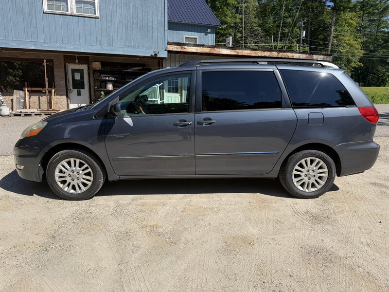 Used 2009 Toyota Sienna AWD image 8
