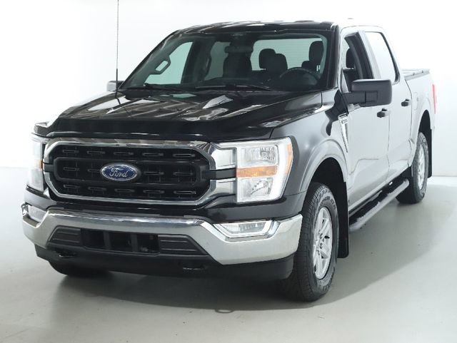 Used 2021 Ford F150 XLT image 3