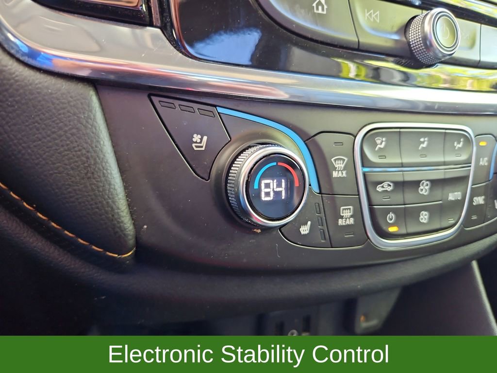 Used 2018 Chevrolet Traverse Premier w/ Redline Edition image 21