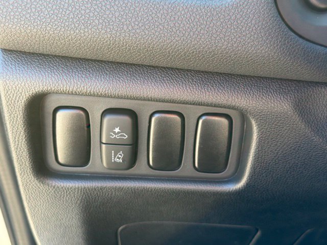 New 2027 Mitsubishi Outlander Sport ES FWD image 30