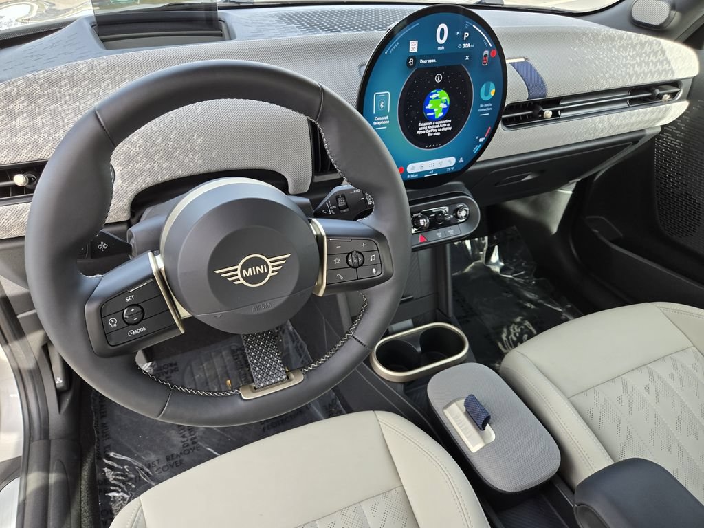 Used 2026 MINI Cooper 2-Door Hardtop FWD image 24