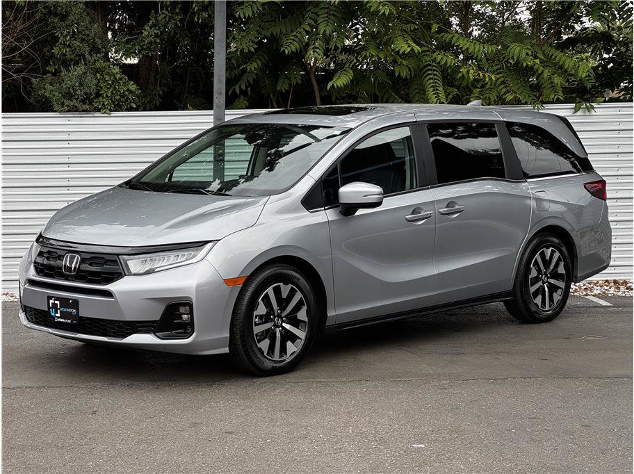 Used 2025 Honda Odyssey EX-L image 8