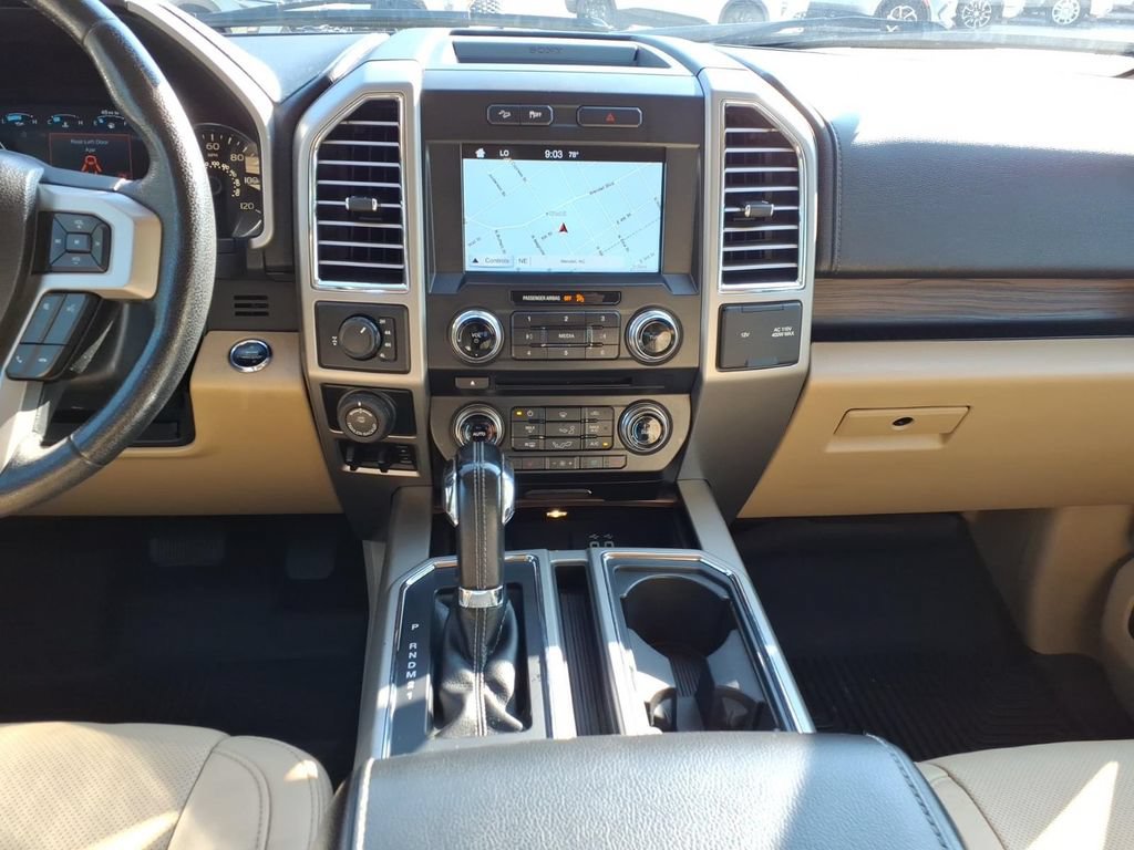 Used 2016 Ford F150 Lariat w/ Equipment Group 502A Luxury AWD/4WD image 19