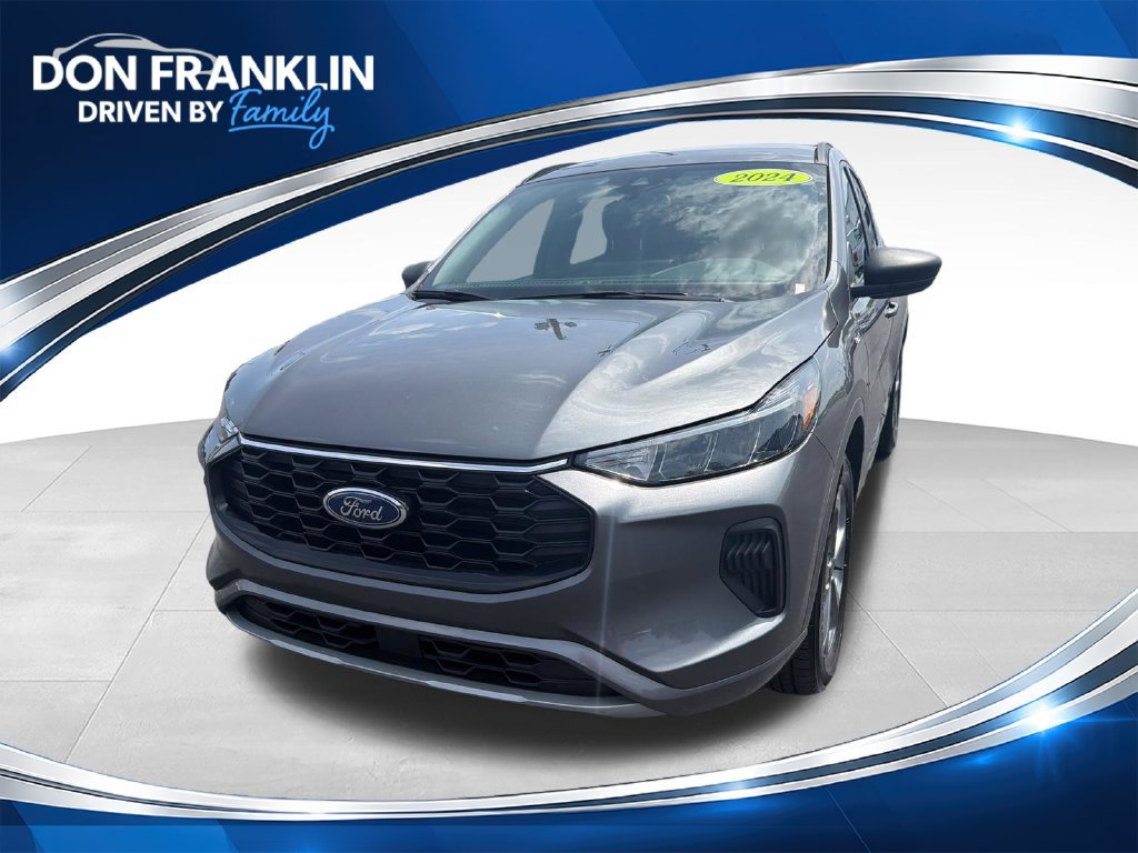 Used 2024 Ford Escape ST-Line w/ Tech Pack #1