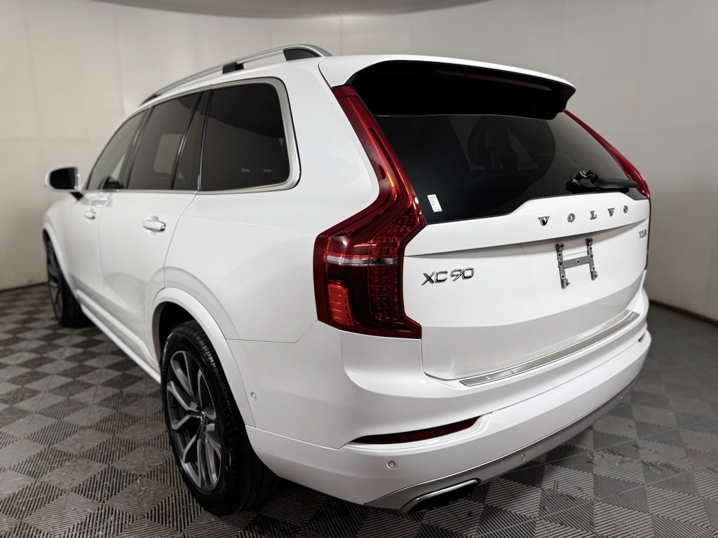 Used 2019 Volvo XC90 T6 Momentum w/ Advanced Package image 4