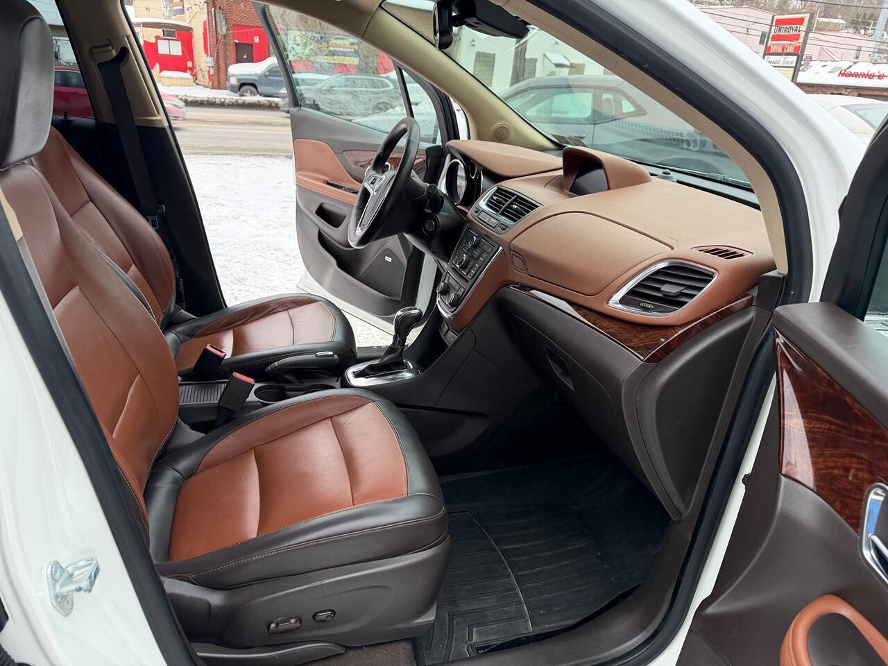 Used 2014 Buick Encore Premium image 17