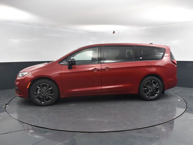New 2026 Chrysler Pacifica Select FWD image 5