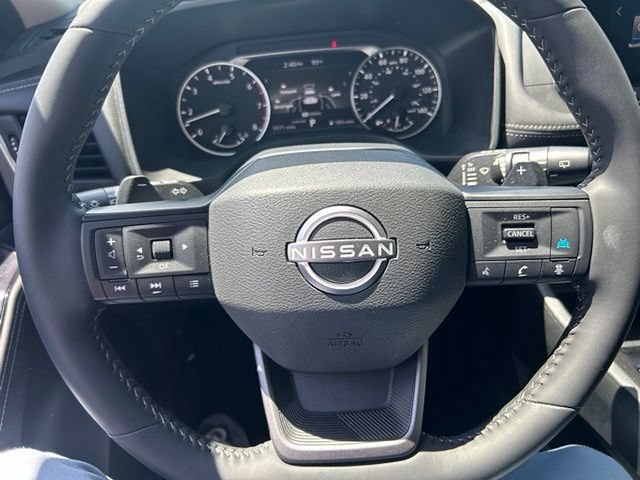 Certified 2026 Nissan Rogue SV FWD image 15
