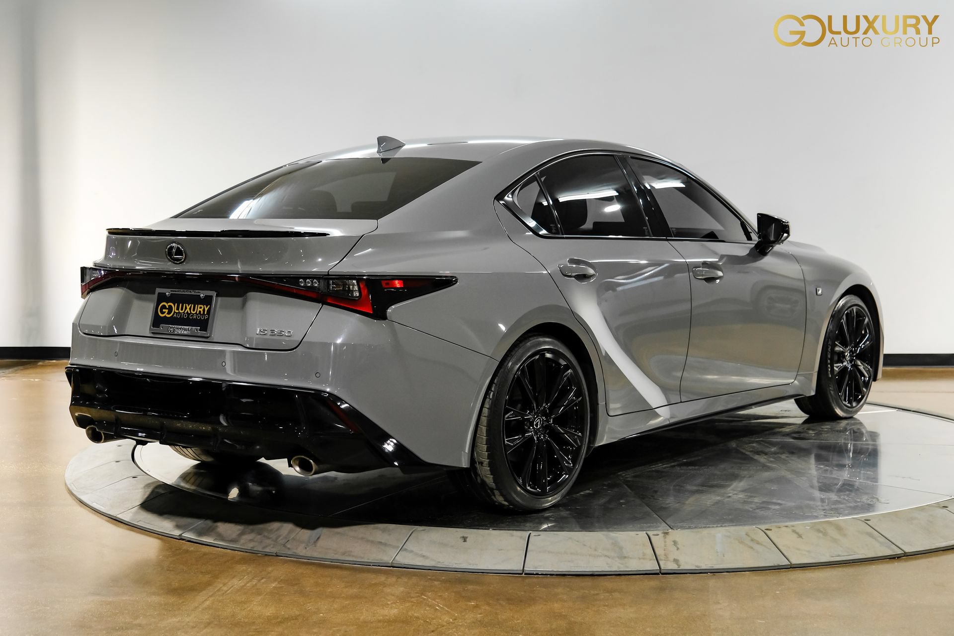 Used 2025 Lexus IS 350 F Sport w/ Navigation Package RWD image 10