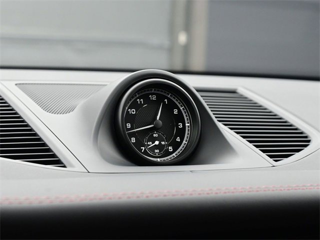 New 2026 Porsche Macan image 12