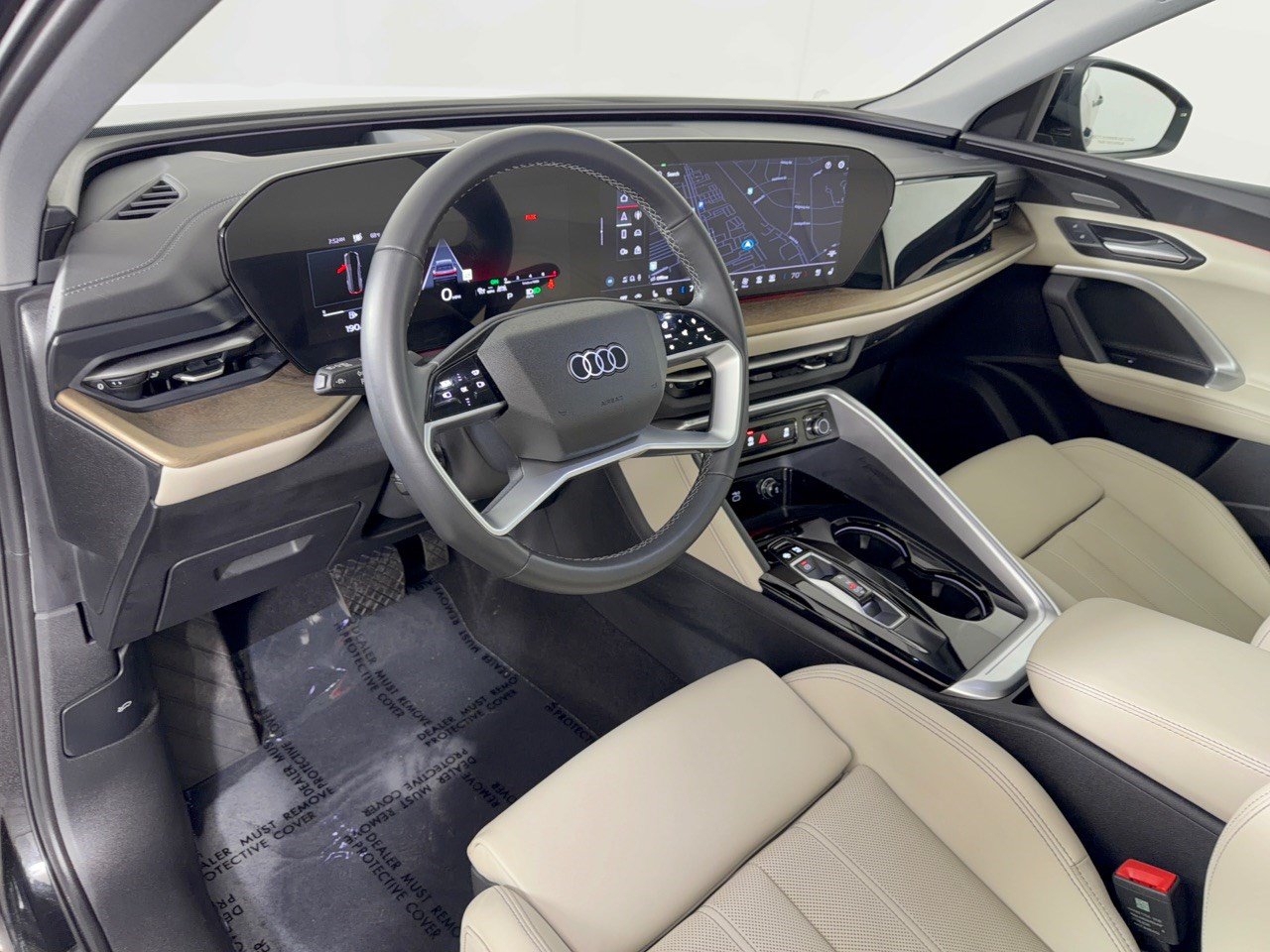 Certified 2025 Audi Q5 Premium w/ Premium Plus AWD/4WD image 4