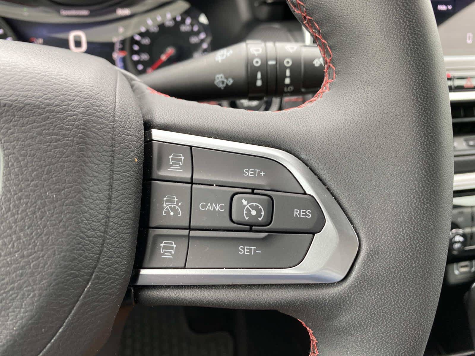 Certified 2026 Jeep Compass Trailhawk AWD/4WD image 18