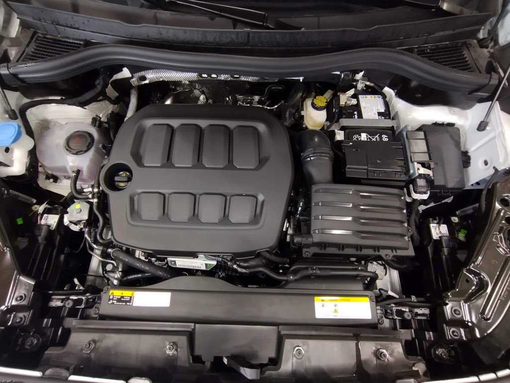 New 2026 Volkswagen Tiguan S image 7