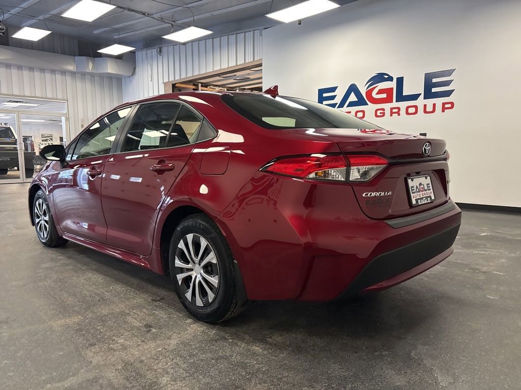 Used 2022 Toyota Corolla LE image 8
