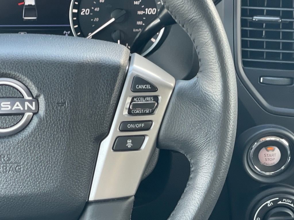 Used 2024 Nissan Titan SV w/ SV Convenience Package image 14