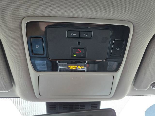 Used 2025 Toyota Grand Highlander AWD image 34