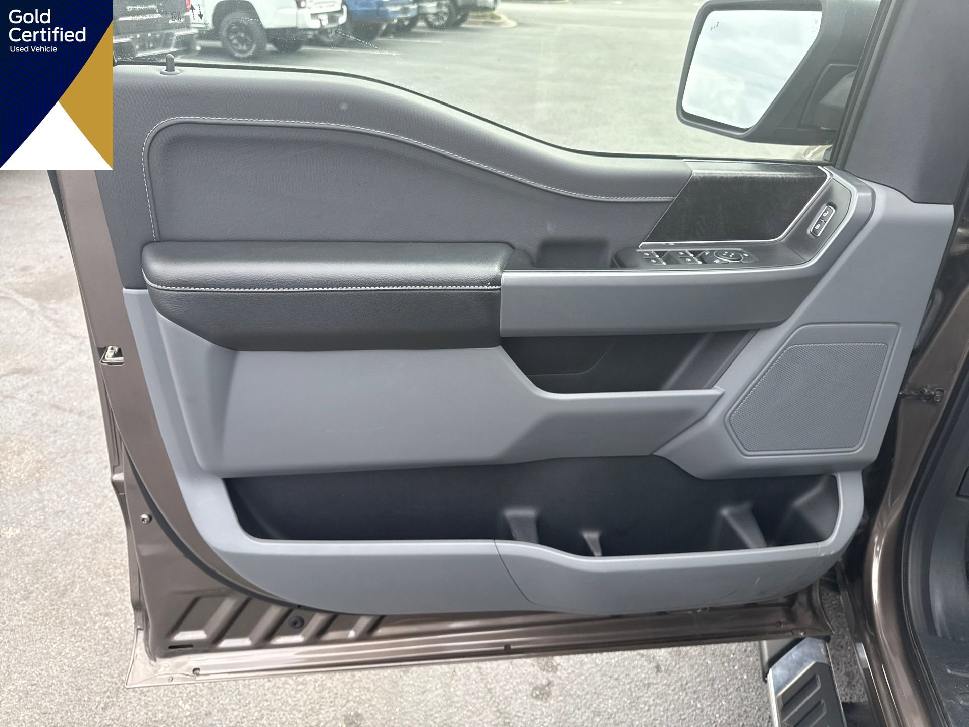 Certified 2023 Ford F150 XLT w/ Equipment Group 302A High image 13