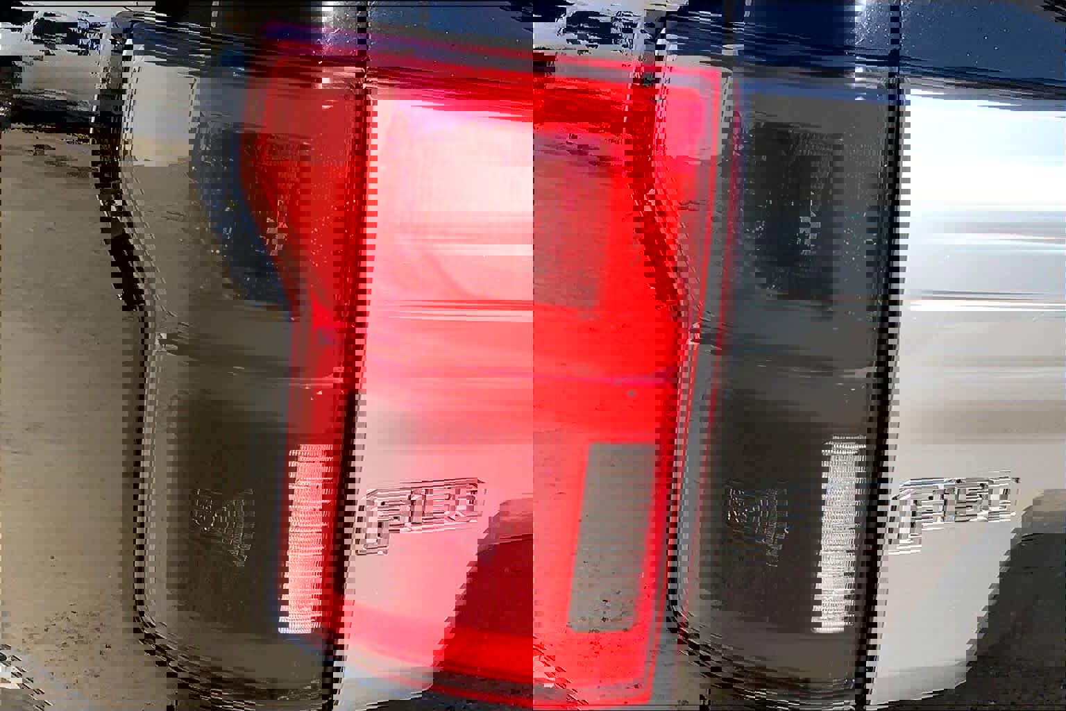 Used 2019 Ford F150 Limited w/ Trailer Tow Package image 28