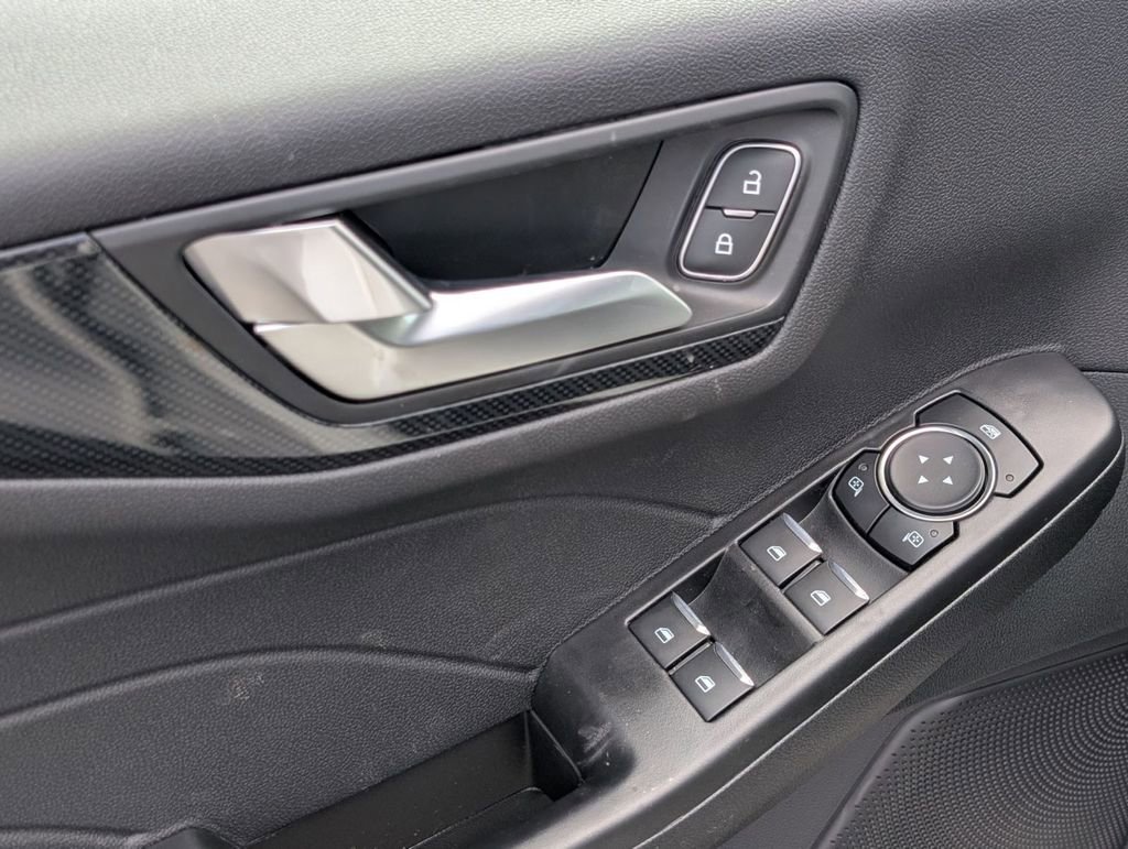 New 2026 Ford Escape ST-Line w/ Cold Weather Package image 23