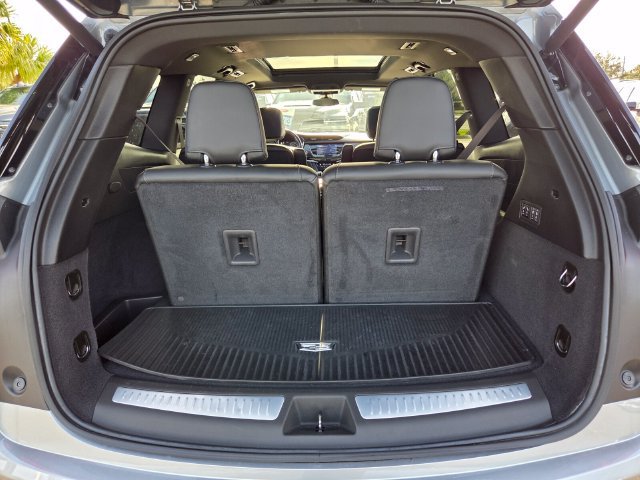 Used 2024 Cadillac XT6 Premium Luxury FWD image 15