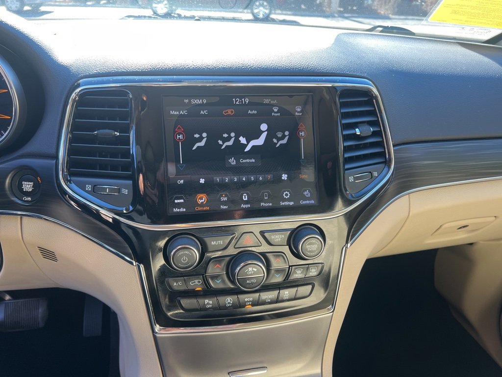 Used 2020 Jeep Grand Cherokee Limited w/ Premium Lighting Group image 19