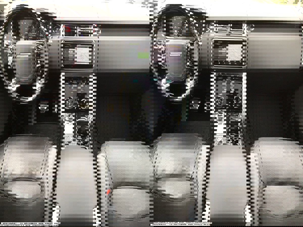 Used 2021 Land Rover Range Rover P525 Westminster Edition image 10