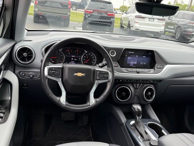 Used 2020 Chevrolet Blazer LT w/ Sound & Technology Package FWD image 8