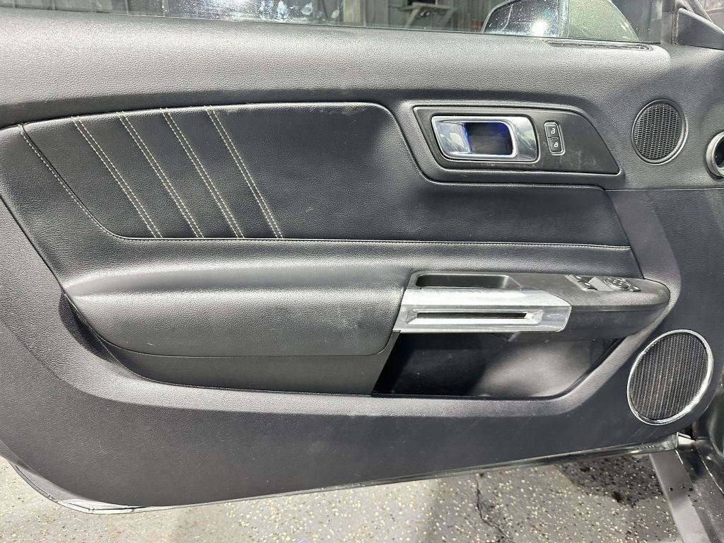 Used 2018 Ford Mustang Premium RWD image 12