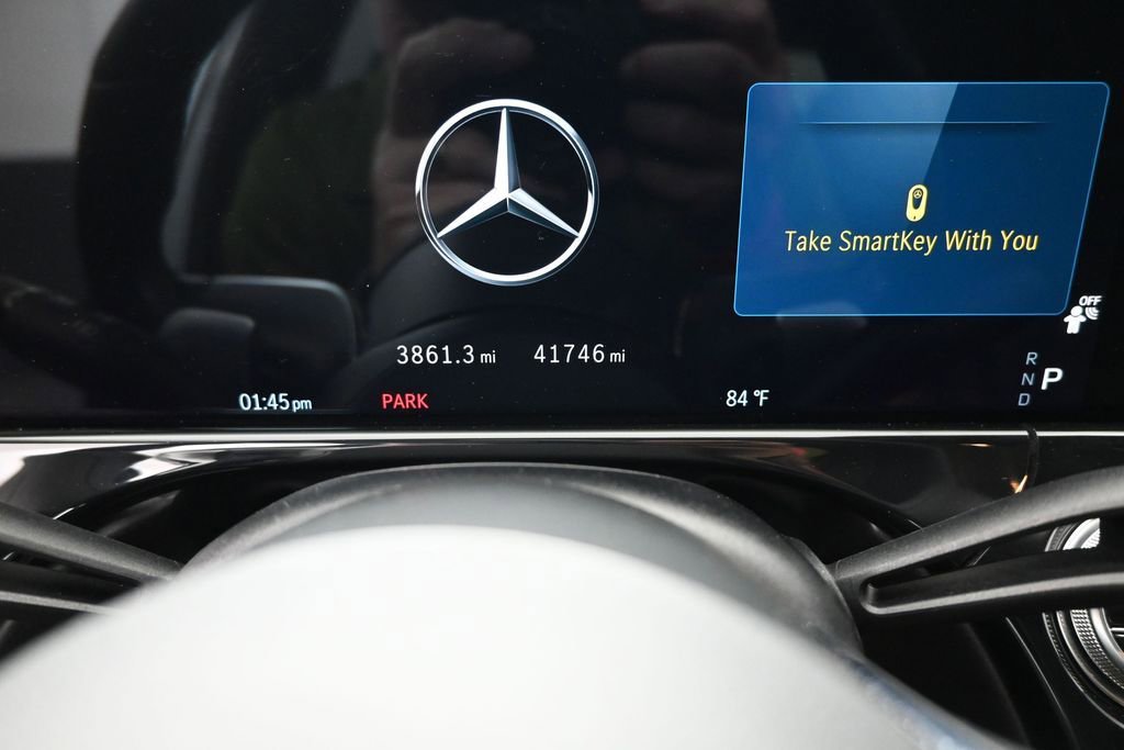 Used 2024 Mercedes-Benz E 350 4MATIC Sedan image 17