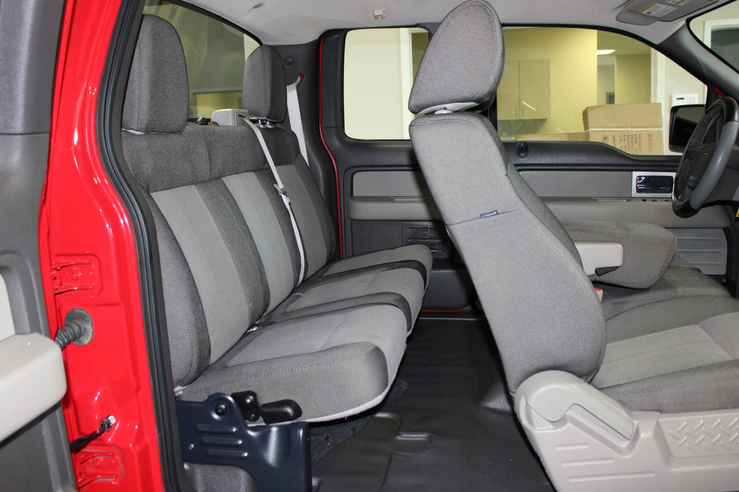 Used 2010 Ford F150 STX image 24