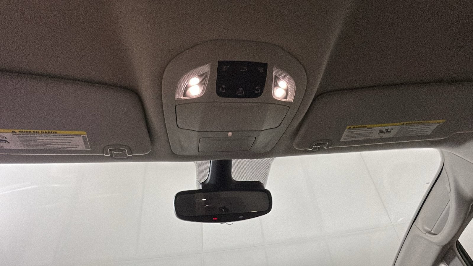 Used 2024 Chrysler Pacifica Limited FWD image 29