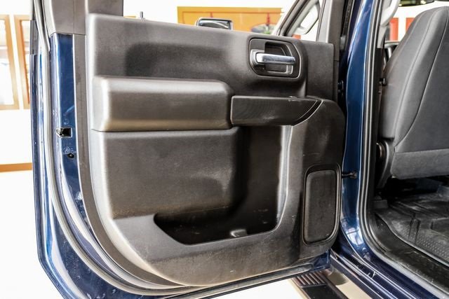 Used 2023 Chevrolet Silverado 2500 Custom w/ Custom Convenience Package image 40