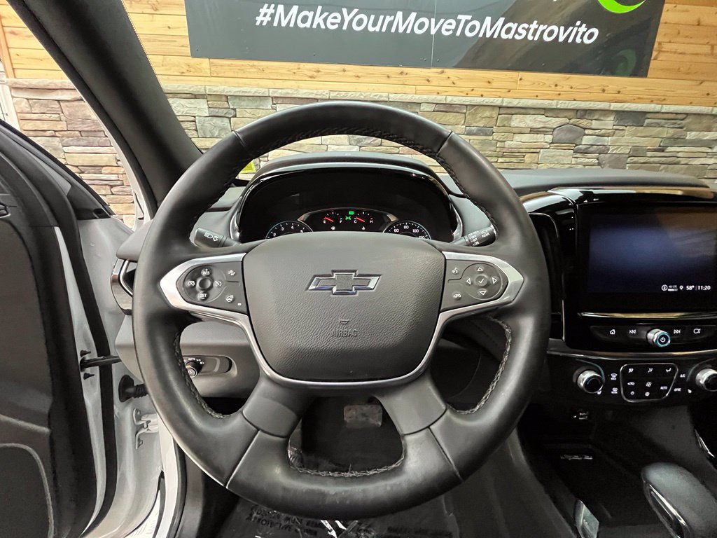 Used 2023 Chevrolet Traverse RS AWD/4WD image 46