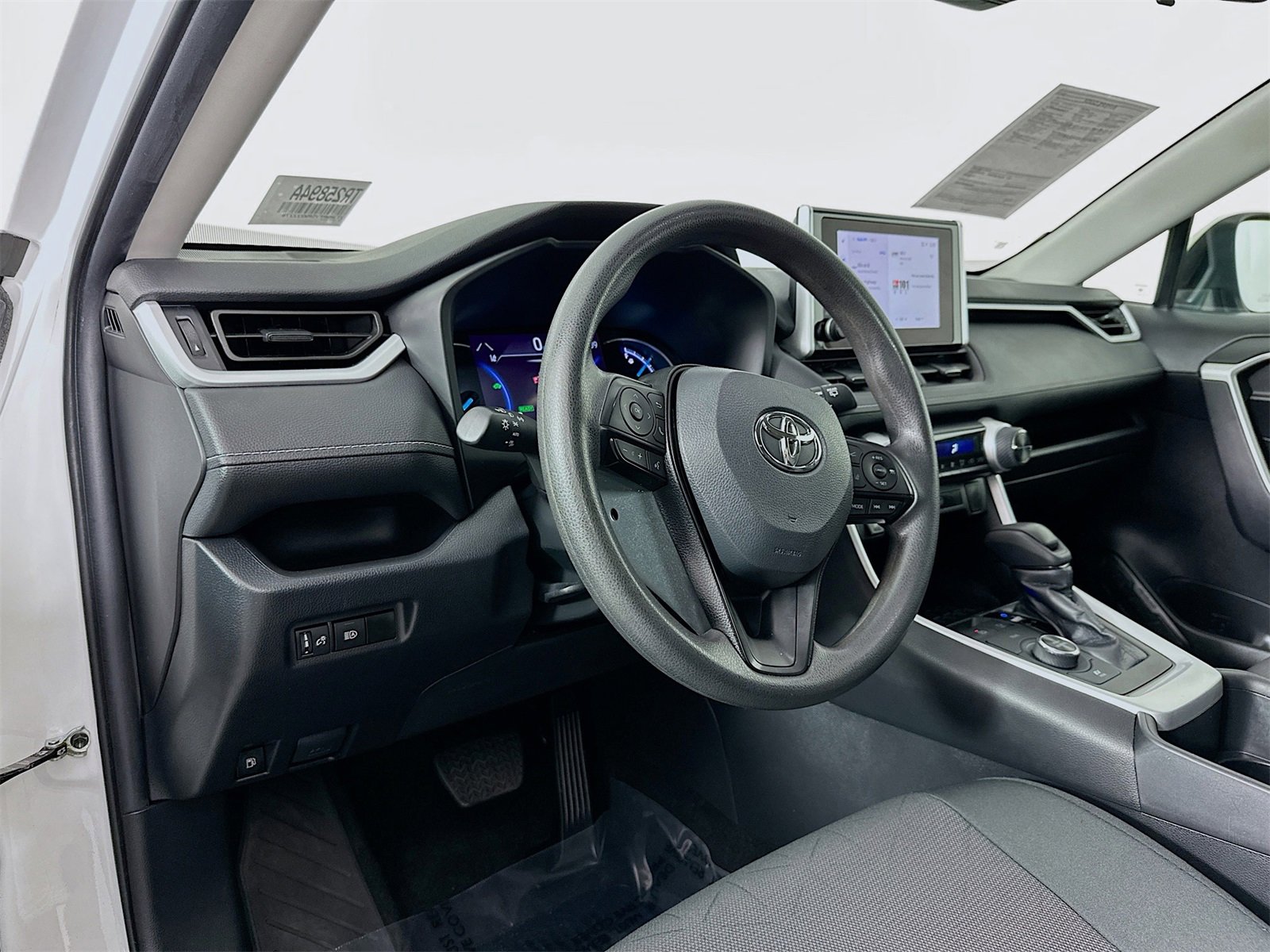 Certified 2024 Toyota RAV4 XLE image 9