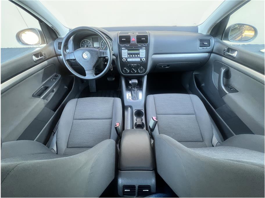 Used 2009 Volkswagen Rabbit S image 34