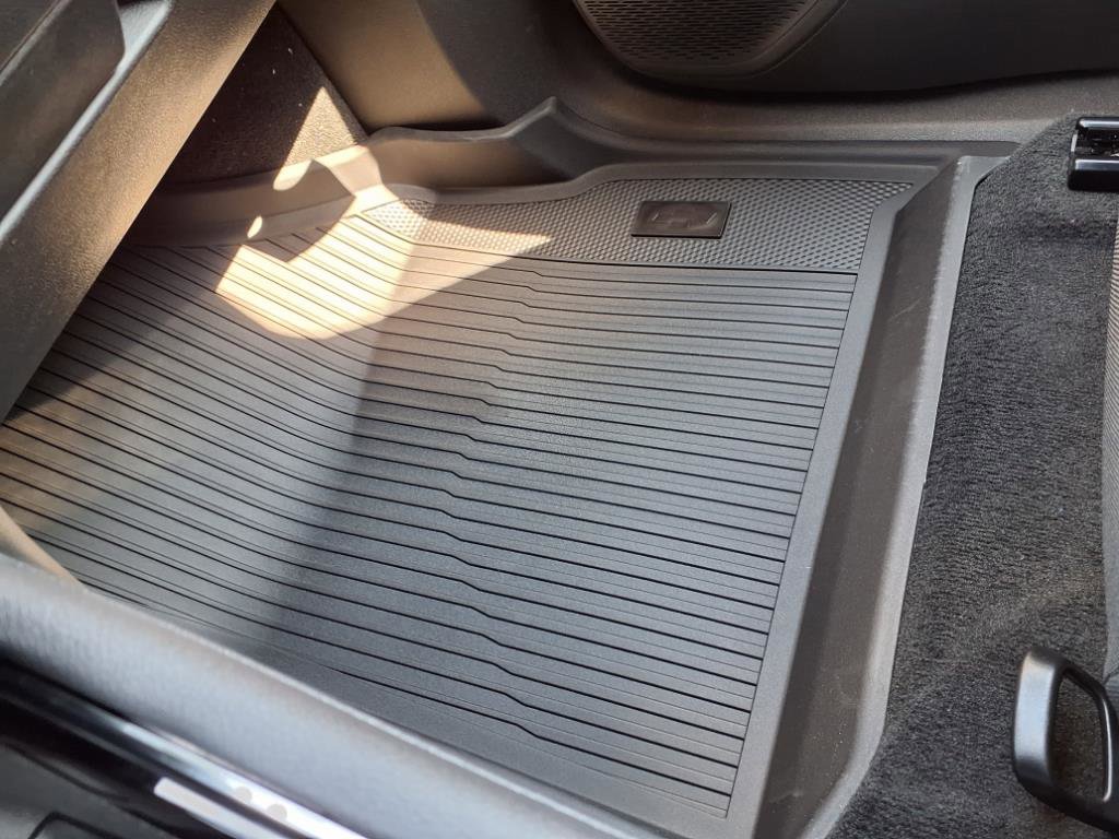 New 2026 Chevrolet Traverse LT w/ Driver Confidence Package image 20