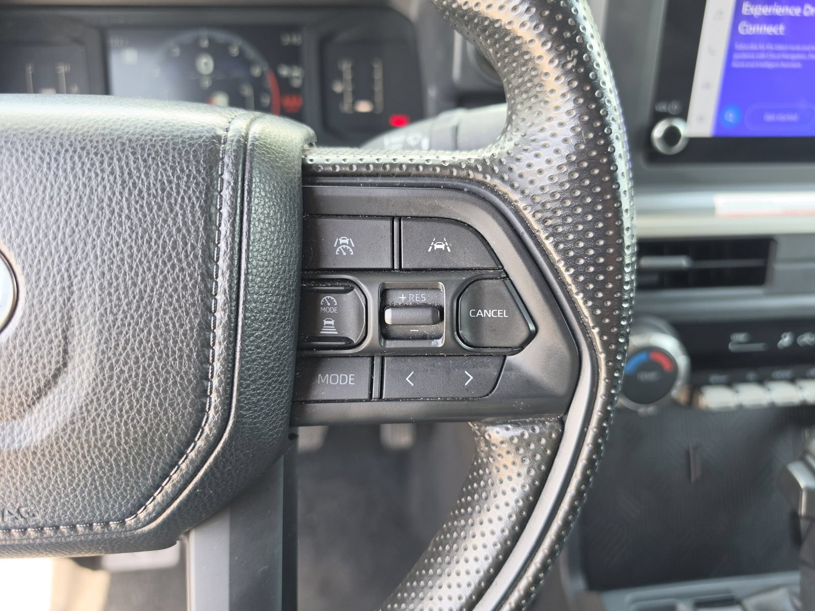 Used 2024 Toyota Tacoma SR5 RWD image 33