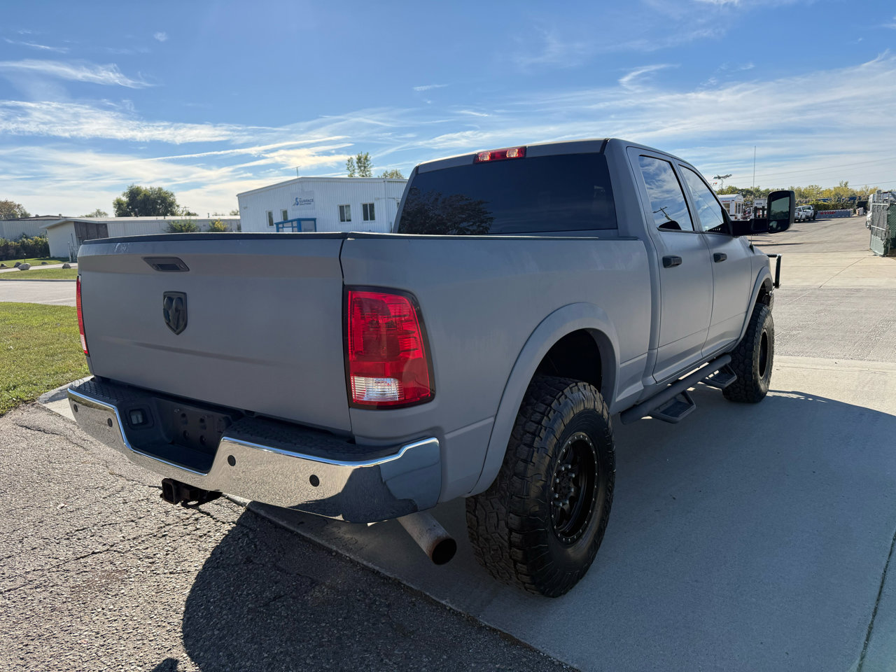Used 2018 RAM 2500 Tradesman w/ Chrome Appearance Group image 5