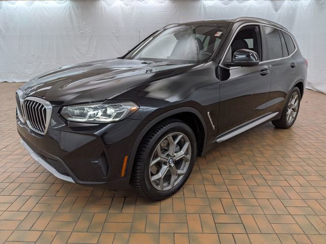 Used 2023 BMW X3 xDrive30i w/ Convenience Package AWD/4WD image 3
