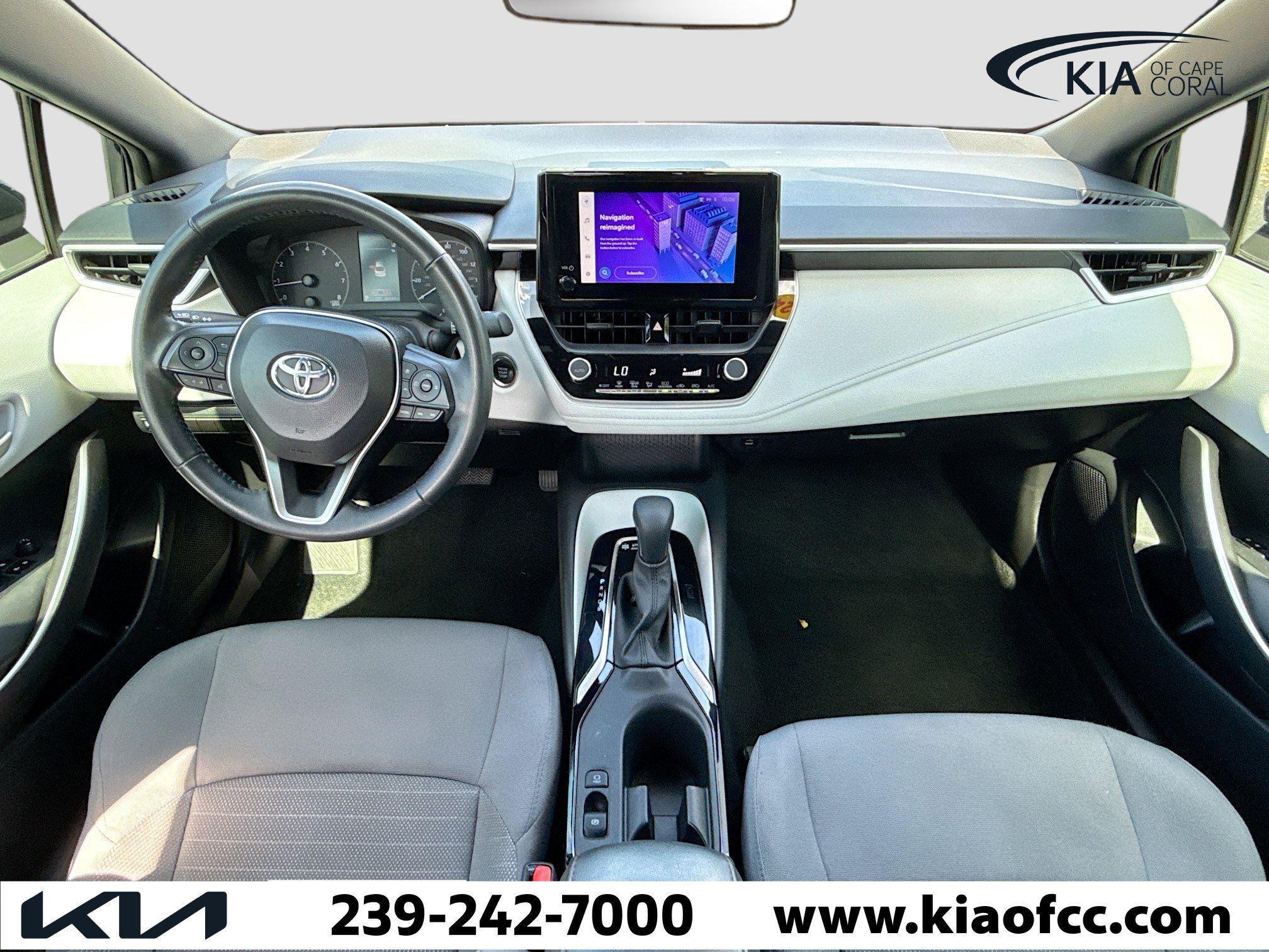 Used 2024 Toyota Corolla SE image 15