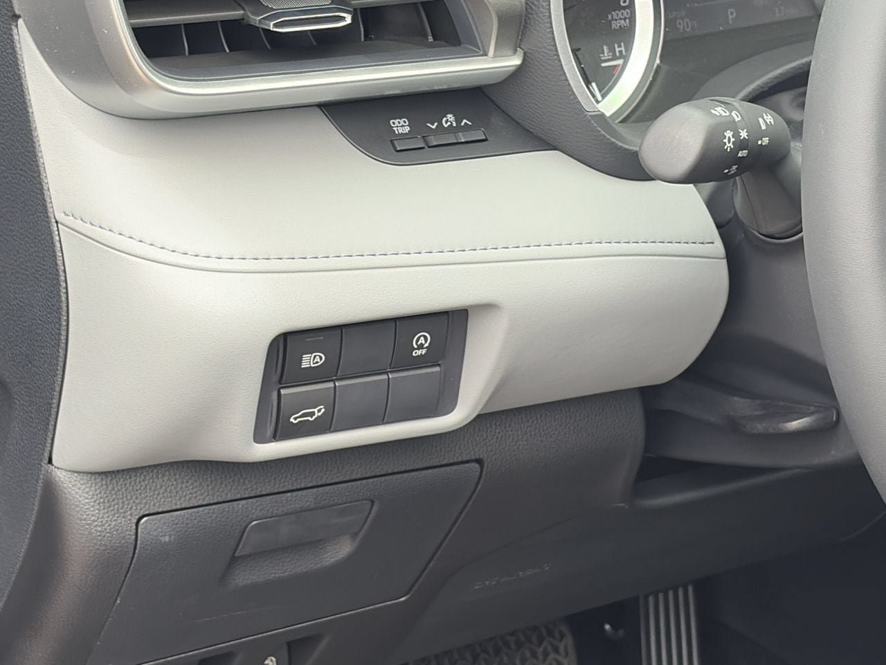 New 2026 Toyota Highlander XLE AWD/4WD image 11