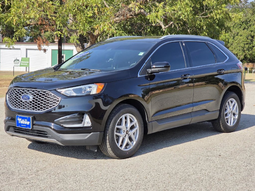 Used 2023 Ford Edge SEL w/ Convenience Package AWD/4WD image 4