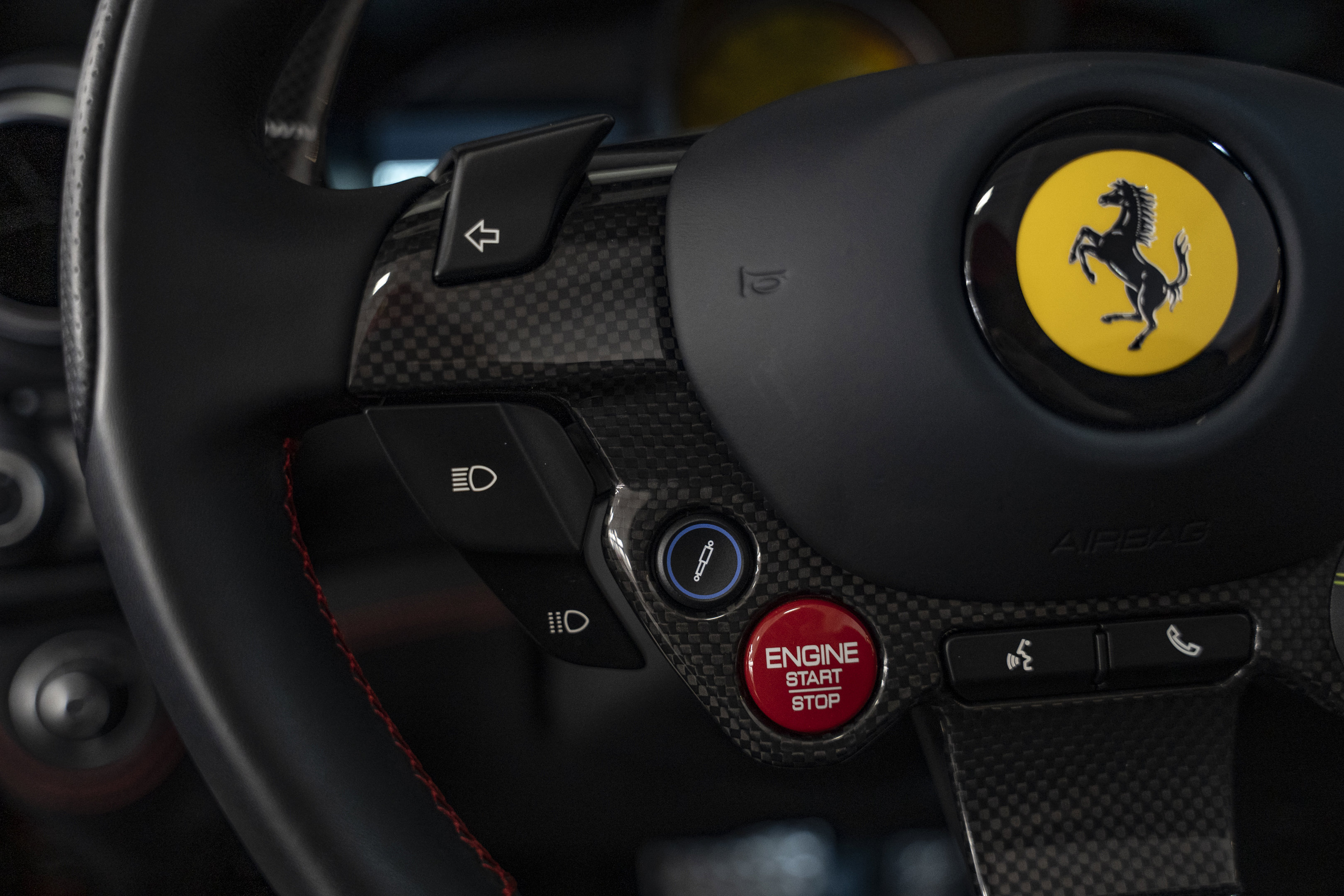 Certified 2023 Ferrari Portofino M image 39