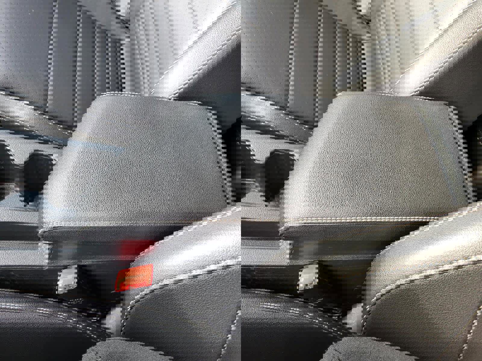 Used 2024 Volkswagen Jetta SE image 23