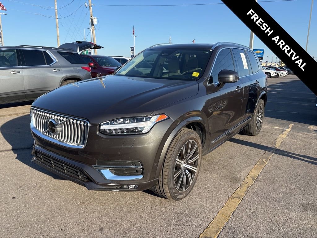 Used 2023 Volvo XC90 B6 Plus w/ Protection Package Premier image 4