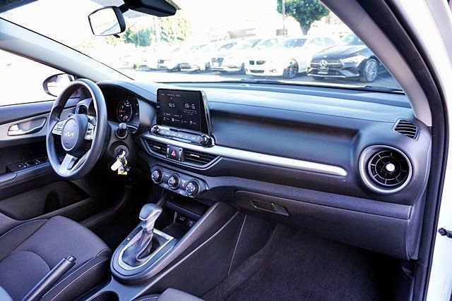 Used 2023 Kia Forte LX FWD image 10