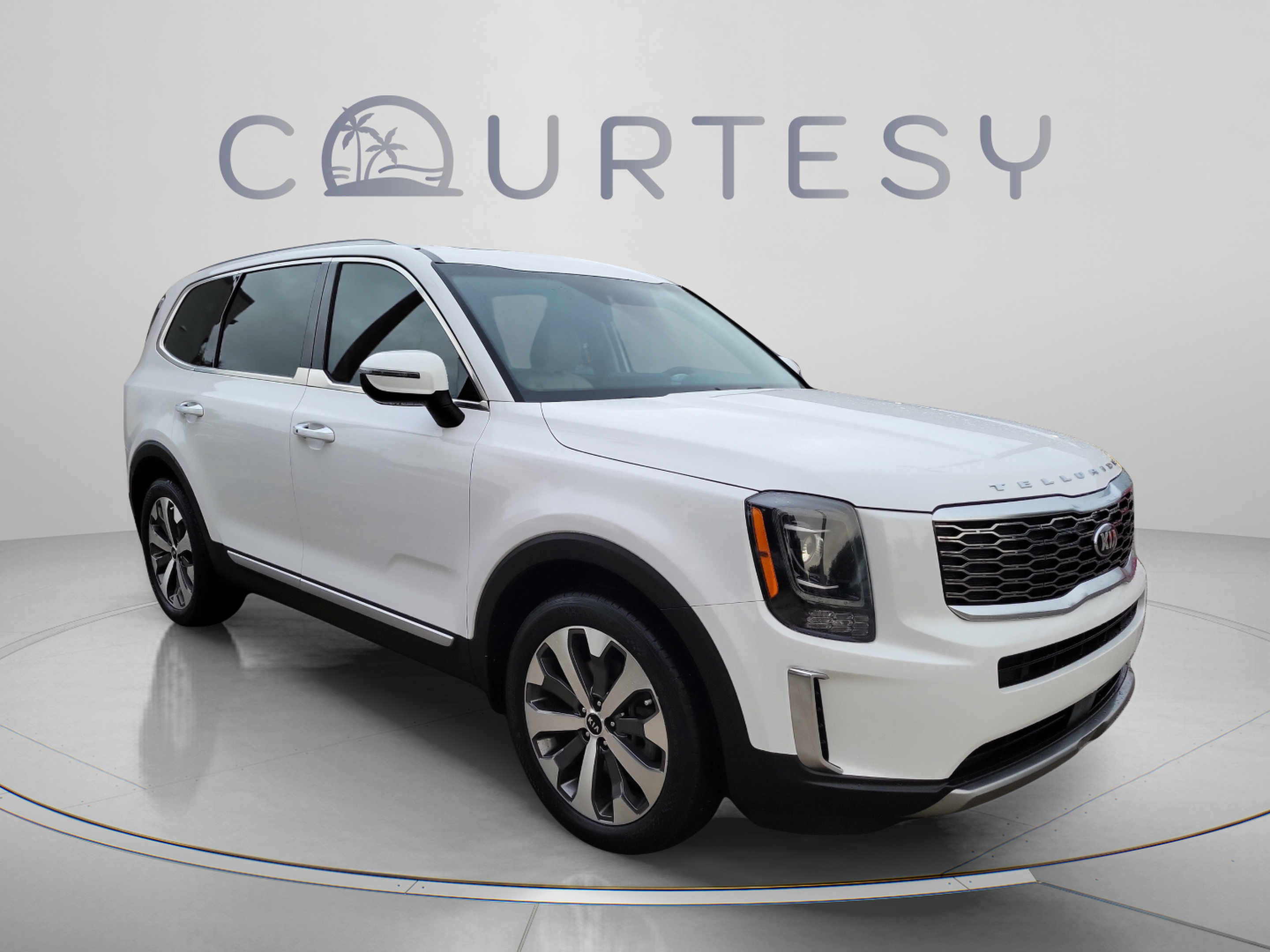 Certified 2021 Kia Telluride S FWD image 14