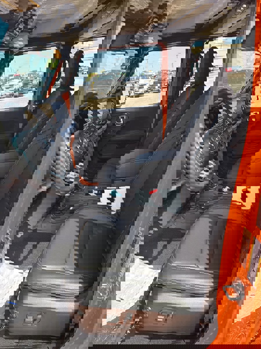 New 2025 Jeep Wrangler Unlimited Sahara w/ Safety Group image 9