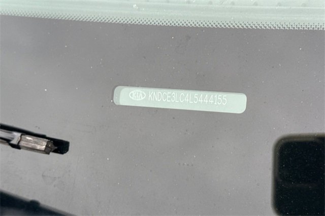 Used 2020 Kia Niro EX Premium image 3