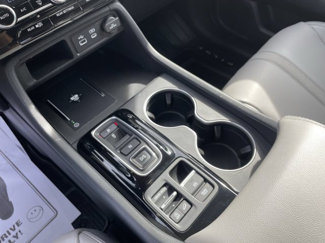 Used 2023 Honda Pilot Touring image 24